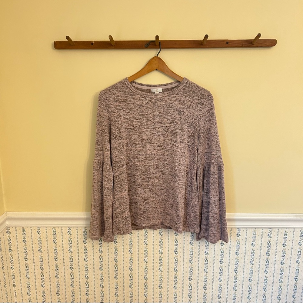 Charming Charlie Long Sleeve Top